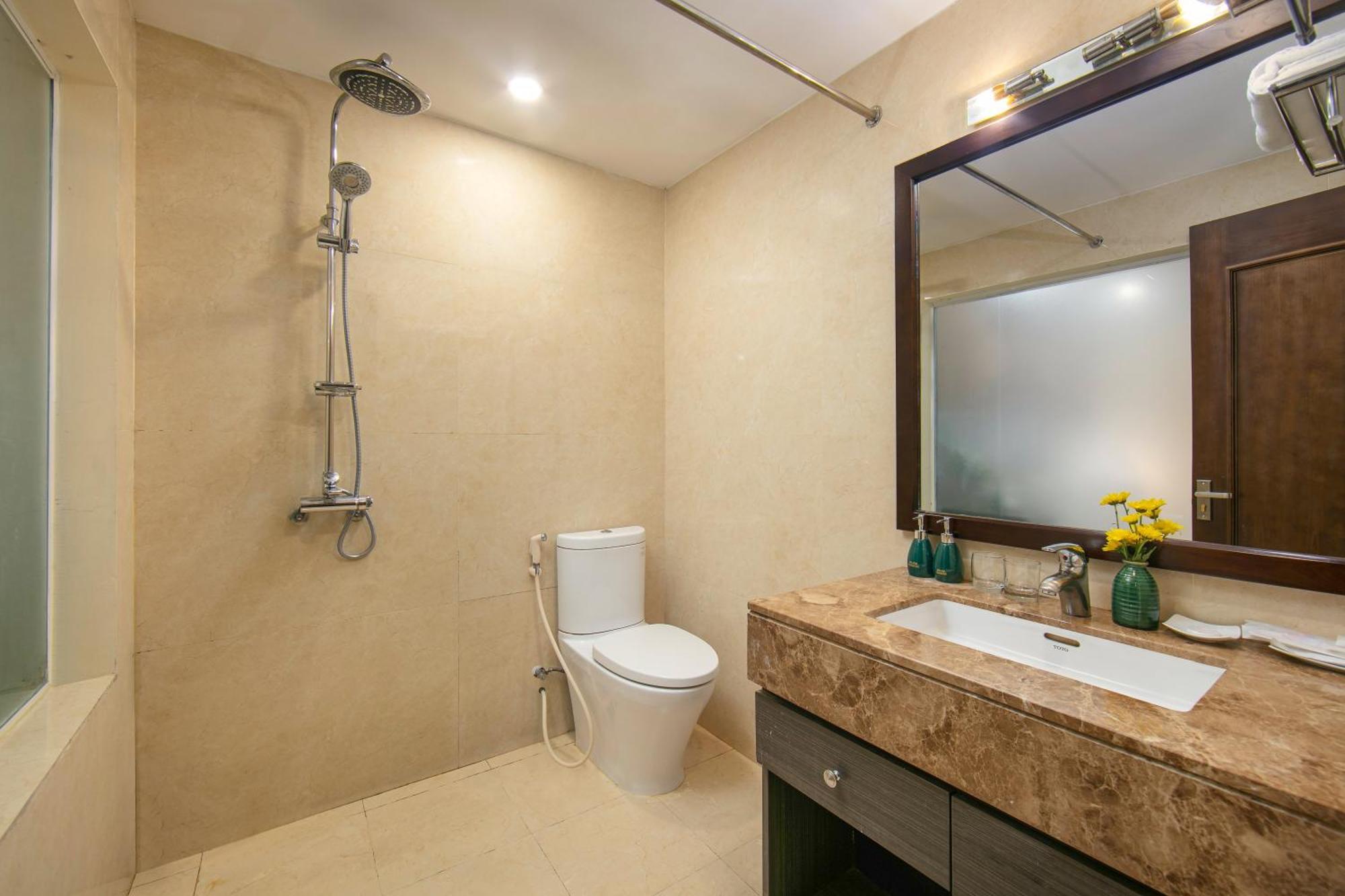 Brilliant Me Tri Hotel & Spa Ханой Екстер'єр фото