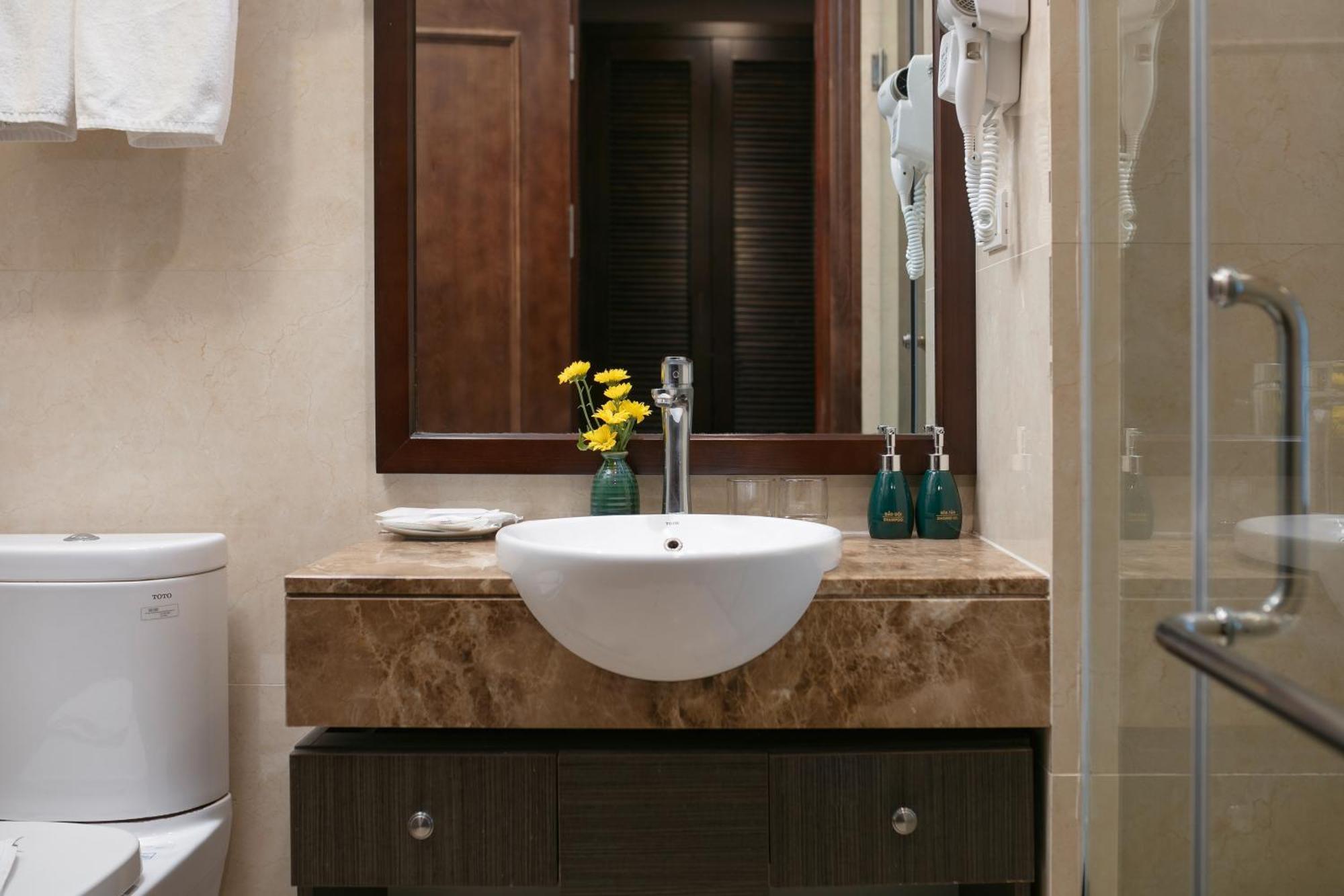 Brilliant Me Tri Hotel & Spa Ханой Екстер'єр фото